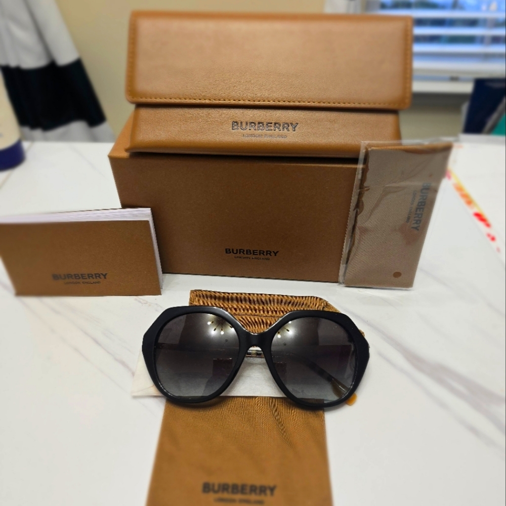 Burberry Sunglasses